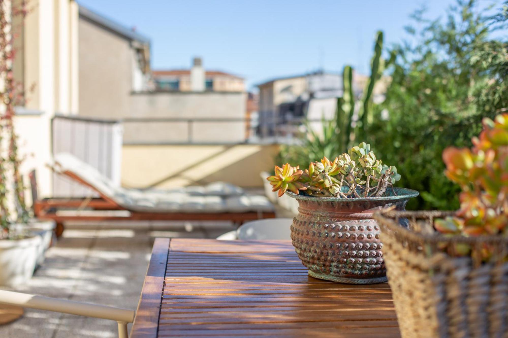Casa Madera With Lovely Terrace Appartement