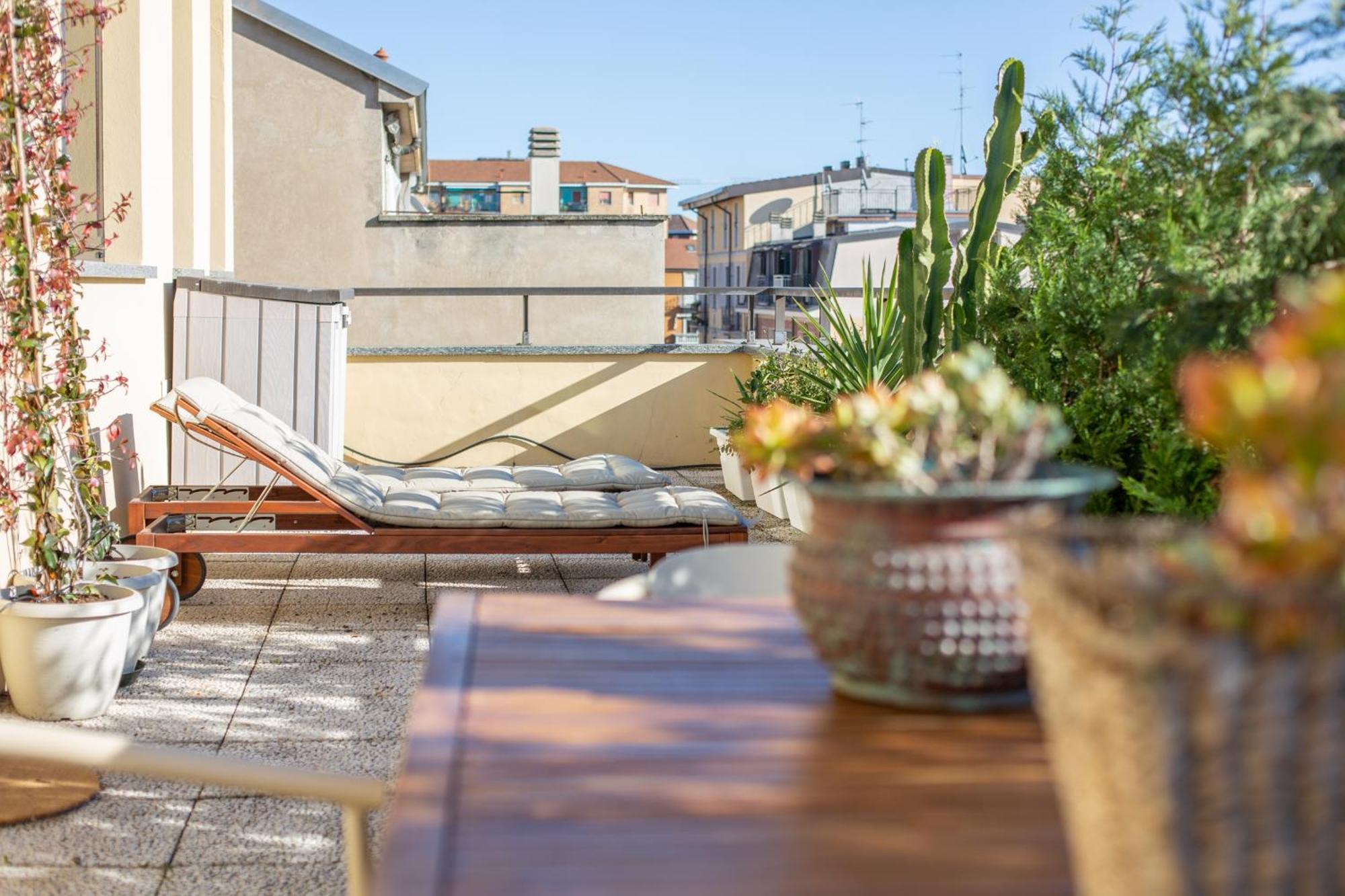 Casa Madera With Lovely Terrace Apartamento